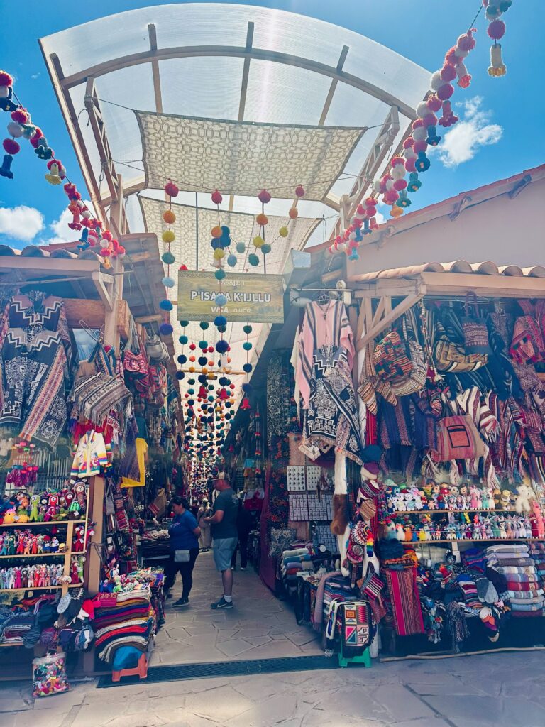 pisac market