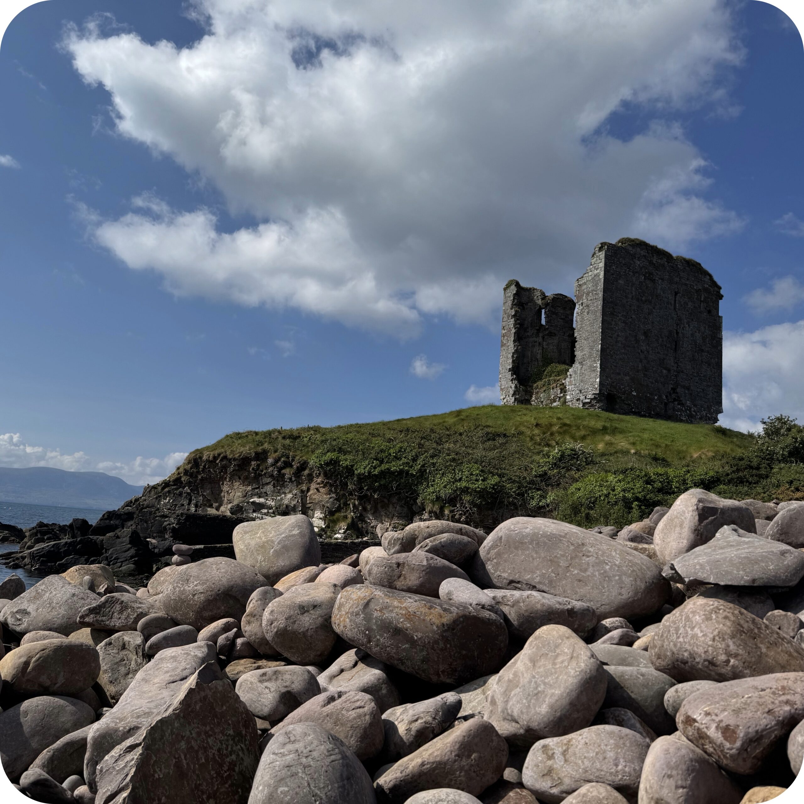 minard castle along the dingle way